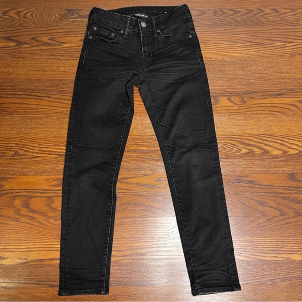 American Eagle Next Level Flex Skinny Jean / Lightly Distressed size 26x28